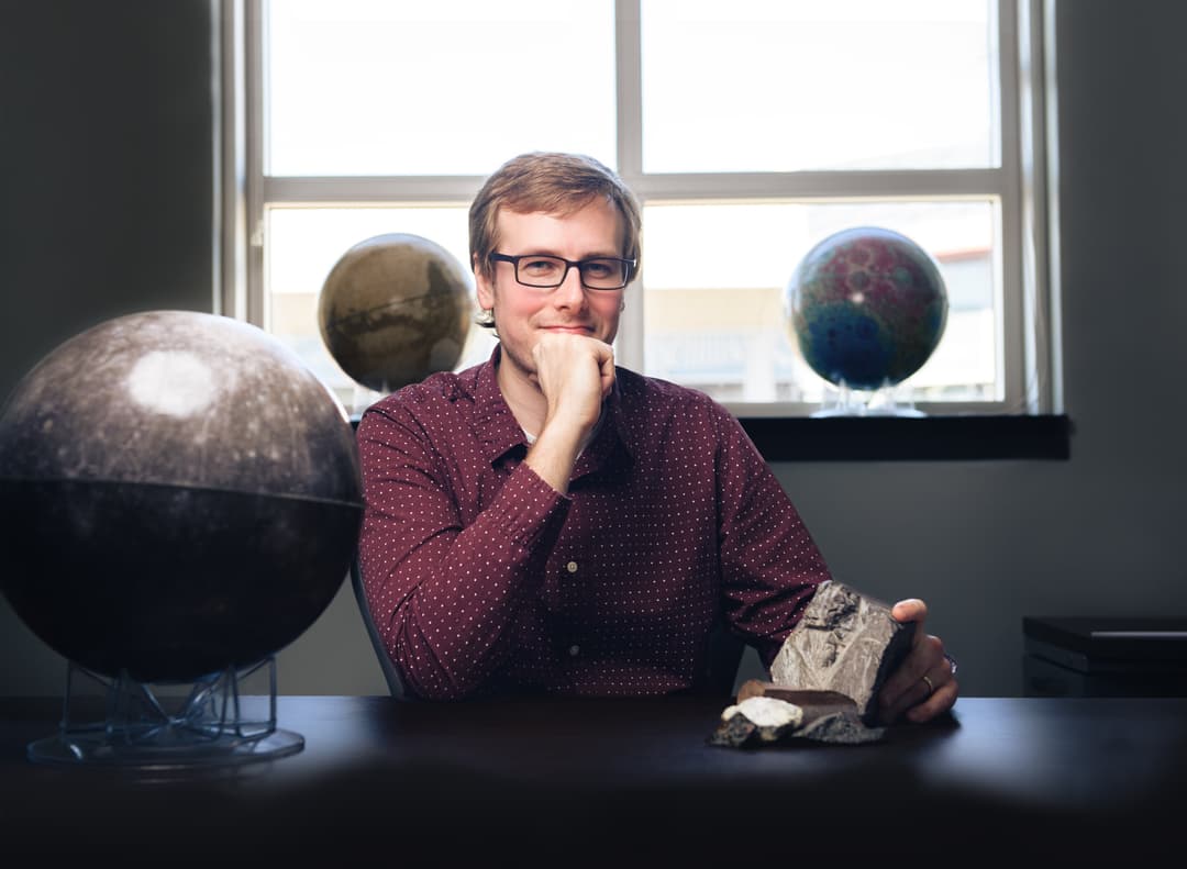 كشف باحثون أحد أسرار نظامنا الشمسي عبر دراسة الفوهات الناتجة عن تصادم الأجرام