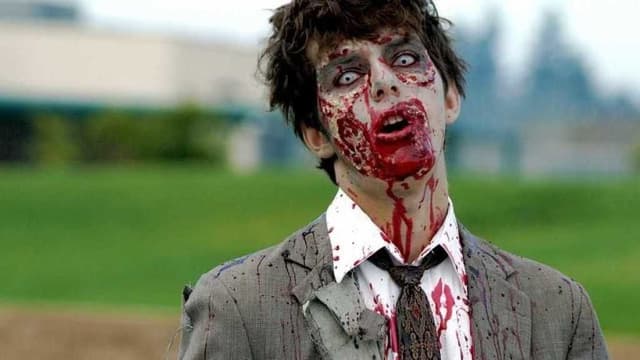 مصاصو الدماء، الزومبي و المستذئبون: أغرب الحالات الطبية الحقيقية وأسبابها