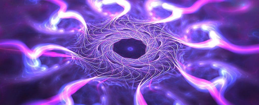 طريقة جديدة لخلق جسيمات هجينة نصفها مادة والنصف الآخر ضوء