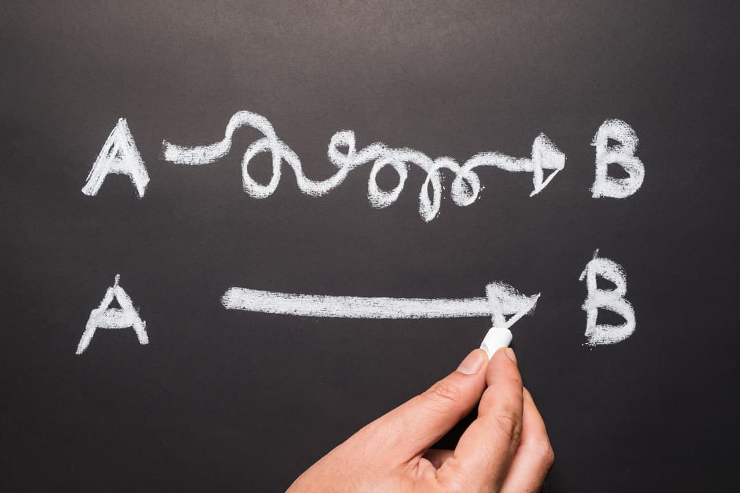هل الخط المستقيم دائمًا أقصر مسافة بين نقطتين ؟