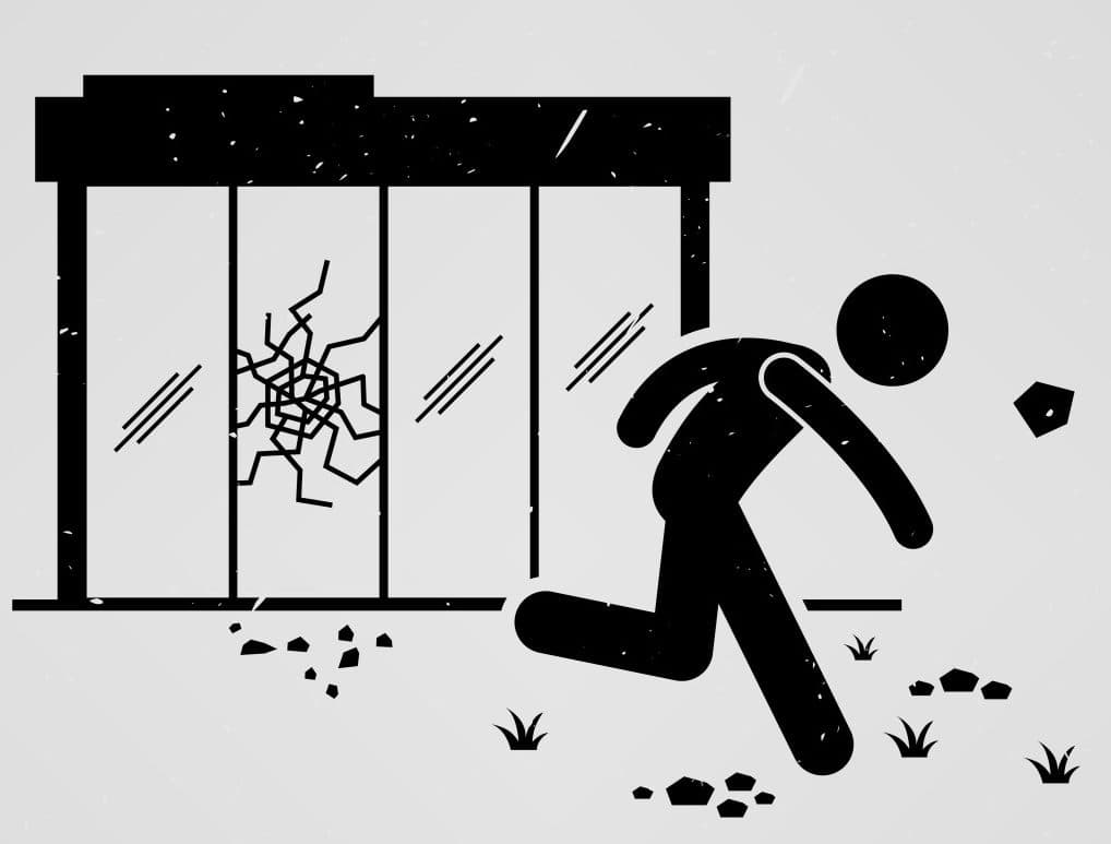 مغالطة النافذة المكسورة