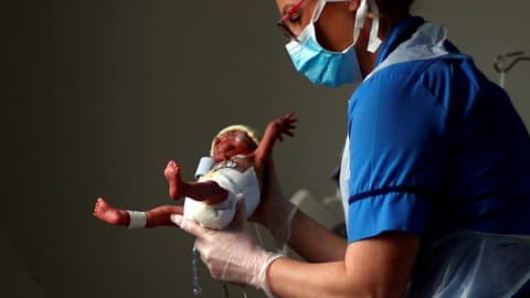 ما حقيقة انخفاض معدل الولادات الباكرة خلال جائحة كوفيد-19؟