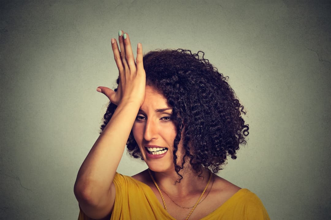 لماذا يرتكب أذكى البشر أغبى الأخطاء؟