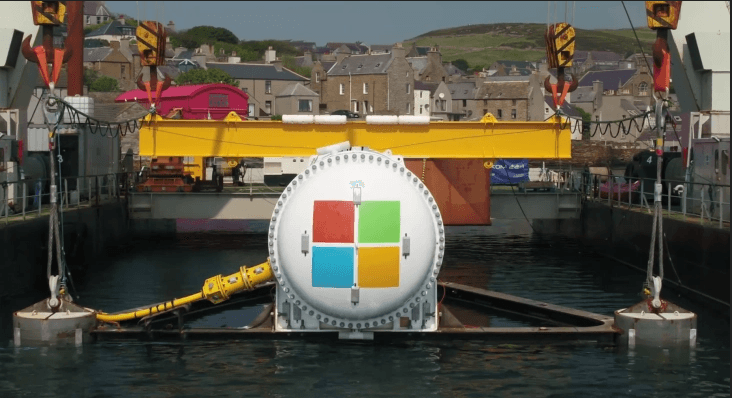 لماذا تخطط شركة مايكروسوفت لنقل مراكز بياناتها إلى تحت سطح الماء؟