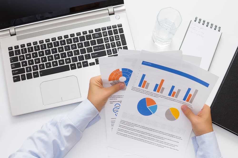 المعايير الدولية لإعداد التقارير المالية