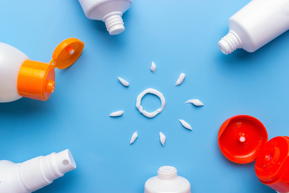 قد لا يكون خلط الواقيات الشمسية أمرًا جيدًا