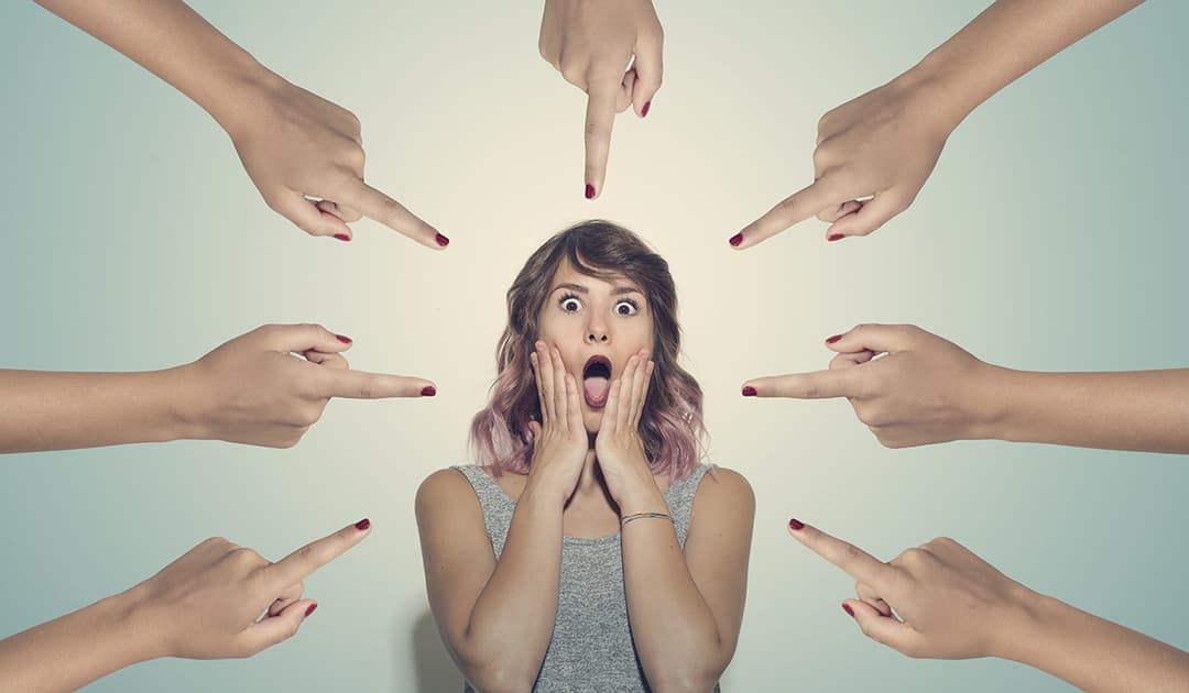 لماذا نحكم على الناس بناء على ملامح الوجه؟