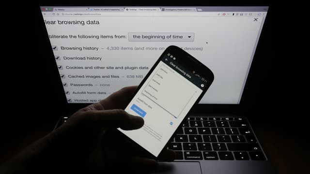 هل يمكن حقًا إلغاء سجل تصفحك للإنترنت؟