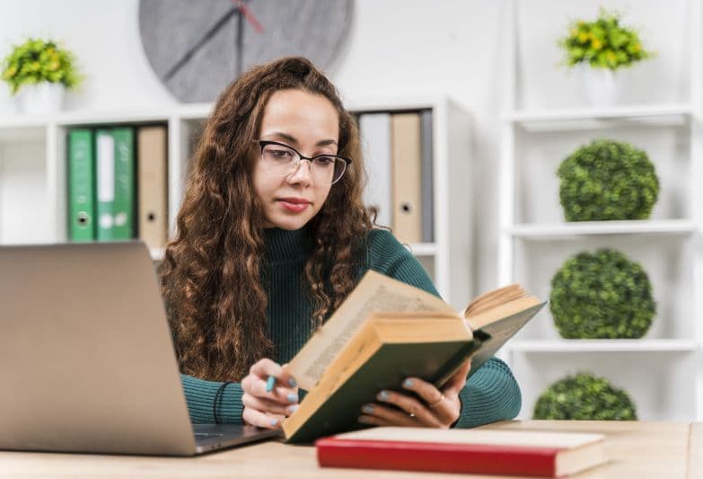 كيف يغير تعلم اللغات بنية الدماغ؟