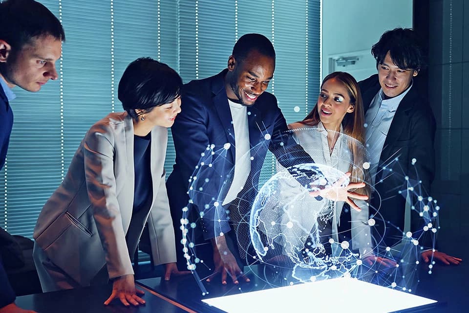 الذكاء الاصطناعي قد يستطيع التنبؤ بمستقبل الناس وحتى تقدير وقت الوفاة