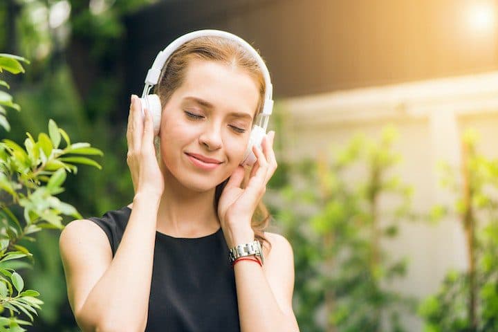 أثر الموسيقى في تحسين الصحة النفسية يشبه تأثير التمارين الرياضية!