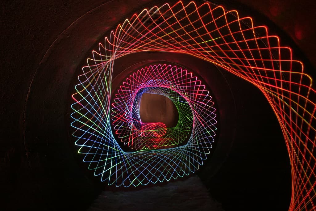 ما ازدواجية (الموجة-الجسيم)؟