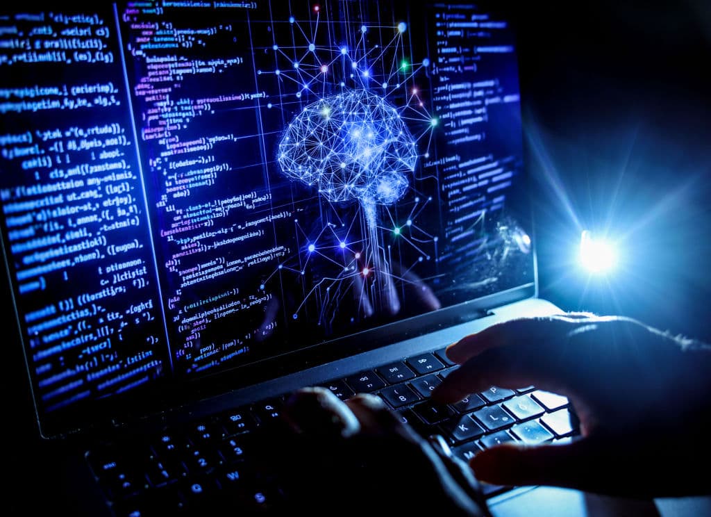 ربما يستطيع شات جي بي تي قيادة مركبة فضائية بكفاءة!