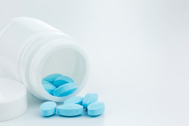 حبوب منع الحمل المبتكرة لعلاج سرطان الثدي تزيد معدلات البقاء على قيد الحياة في تجربة استمرت سبع سنوات