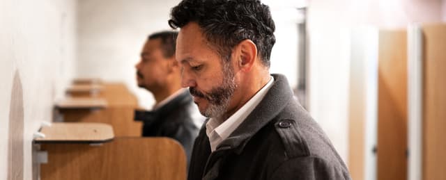 قد يكون لون البول علامة تحذير إذا كان الجسم غير قادر على التعامل مع الضغوط اليومية