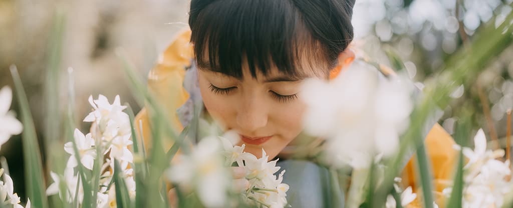 شم رائحة دون غيرها قد يعزز المادة الرمادية في الدماغ