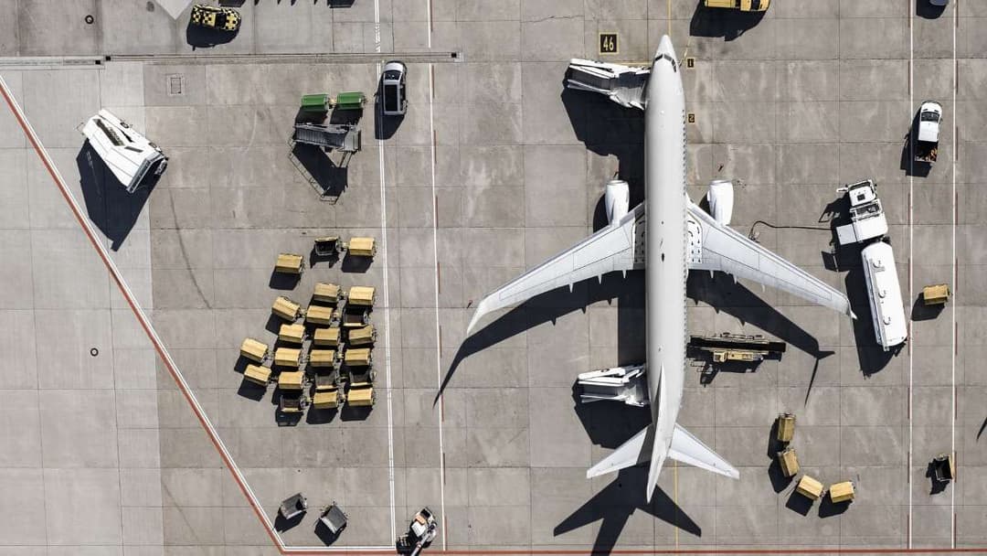 نفايات الطعام قد تساهم في خفض انبعاثات صناعة الطيران!