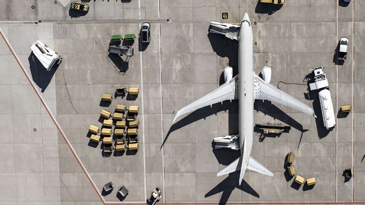 نفايات الطعام قد تساهم في خفض انبعاثات صناعة الطيران!