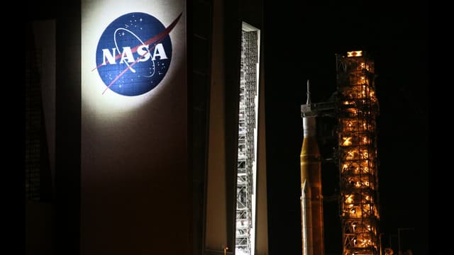 ناسا تعلن تغيير خططها لنقل البشر إلى سطح القمر!