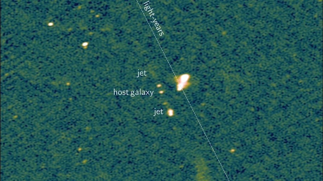 بنية مجرية طولها 23 مليون سنة ضوئية!