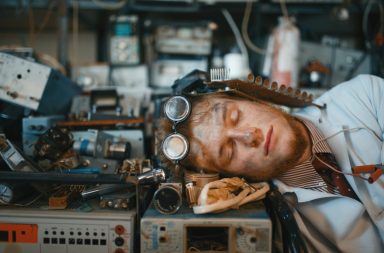 وجد الباحثون أن تقنية النوم التي وصفها كل من الفنان السريالي سلفادور دالي والمخترع الشهير توماس أديسون، قد تعمل حقًا لتحفيز الإبداع