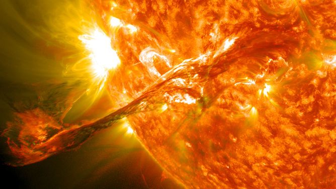 ماذا سيحدث للأرض عندما تموت الشمس؟