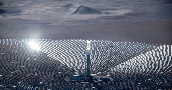 هل يمكن أن نحصل على طاقةٍ شمسيةٍ على مدار 24 ساعة؟