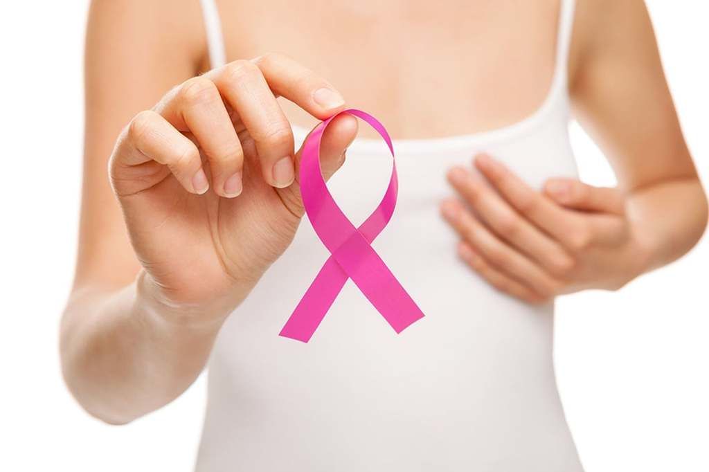 ما هي عوارض سرطان الثدي ؟ مقاربة الموضوع عبر تشبيه الثدي بليمونة
