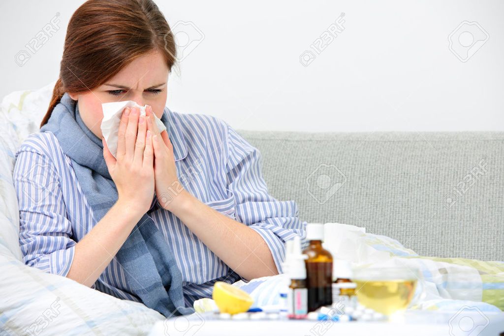 أنت مُصاب بالانفلونزا! هل تذهاب إلى الطبيب أم تنتظر كي تتعافى؟