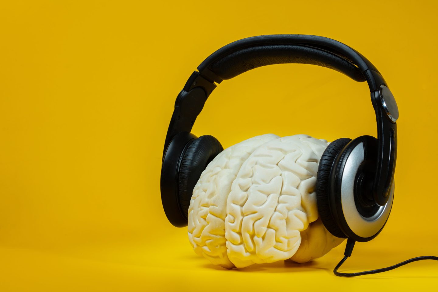 صلة مفاجئة بين الاستماع للموسيقى وصحة الدماغ