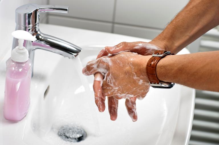 ما هي أفضل طريقة لغسل يديك؟