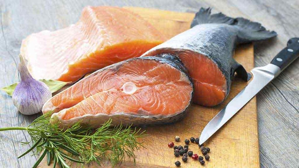 زيادة استهلاك الأسماك يزيد خطر الإصابة بسرطان الجلد
