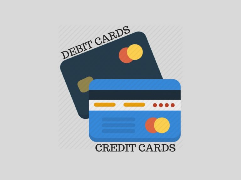 ما الفرق بين بطاقة الائتمان وبطاقة الخصم المباشر؟