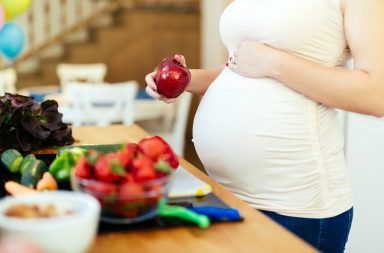 التغذية في فترة الحمل: تكوين طفل في غضون تسعة أشهر ليس أمرًا بسيطًا الغذاء المفيد للمرأة الحامل الغذاء المفيد للجنين النظام الغذائي الصحي