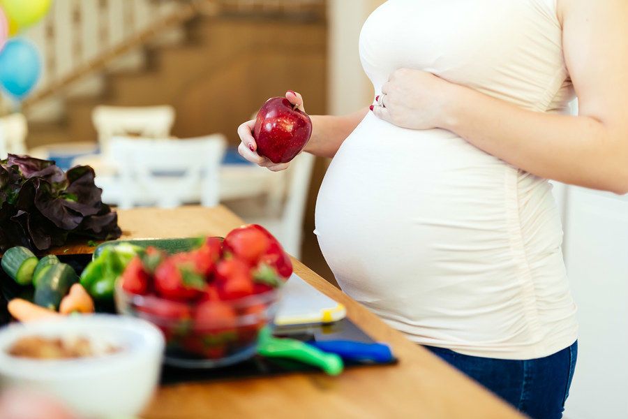 التغذية في فترة الحمل: تكوين طفل في غضون تسعة أشهر ليس أمرًا بسيطًا!