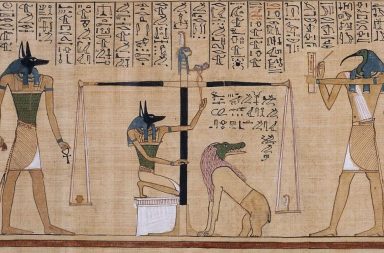 لوح لعبة قديم قد يكون الحلقة المفقودة في كتاب الموتى المصري - قد يمثل لوح لعبة سينيت senet game board تغير معنى اللعبة المصرية القديمة.