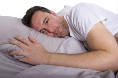 تعرف على أهم أسباب اضطرابات النوم - أسباب مشاكل النوم وكيفية علاجها - علاج المشاكل التي تؤثر على نوعية النوم - جودة النوم