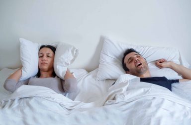 انقطاع النفس النومي: الأسباب والأعراض والتشخيص والعلاج اضطراب نومي شائع يتوقف فيه التنفس ويبدأ من جديد مرارًا وتكرارًا أثناء النوم