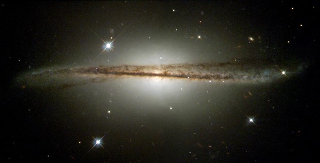 انحناء في المجرة الحلزونية (ESO 510-613)