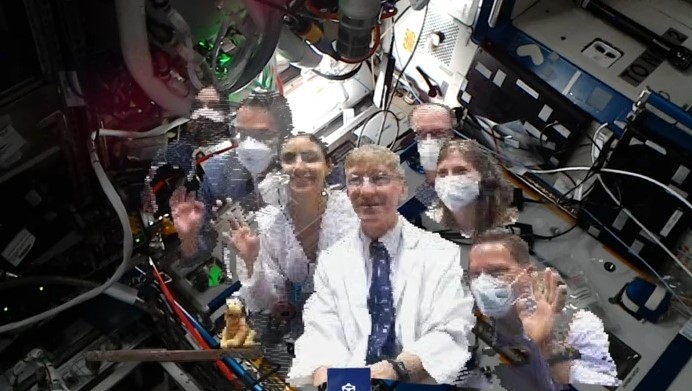 في إنجاز ثوري، ناسا ترسل طبيبًا إلى محطة الفضاء الدولية عبر تقنية الانتقال المجسم