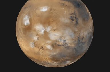يدرس العلماء سطح المريخ ذات النمط المضلع يحمل ذلك الشكل الخاص عددًا من التساؤلات حول الشكل الشبيه بخلية النحل لأرضية المريخ