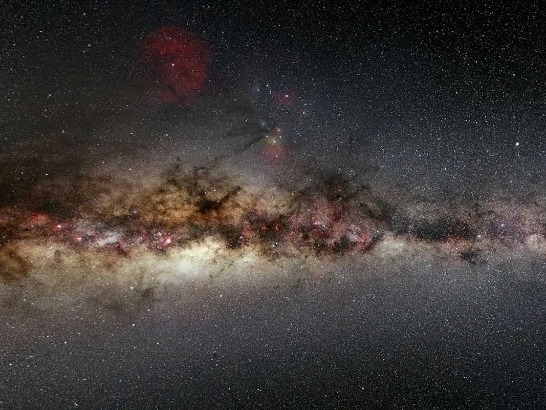مجرة صغيرة تدور حول مجرتنا في الفضاء، لكنها مختلفة عمّا نعتقد!