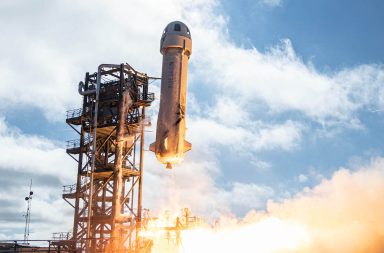 أطلقت شركة بلو أوريجين رحلتها السياحية الثالثة إلى الفضاء - انطلاق ثالث رحلة سياحية إلى الفضاء تديرها شركة بلو أوريجين - استكشاف الفضاء