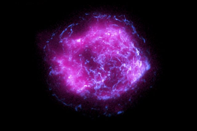 تحليل صور حديثة لبقايا انفجار نجمي هائل بحاسوب جديد فائق التطور