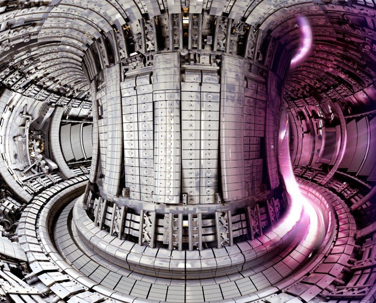 مفاعل اندماج نوويٍ صغير الحجم يُحقق إنجازًا مذهلًا
