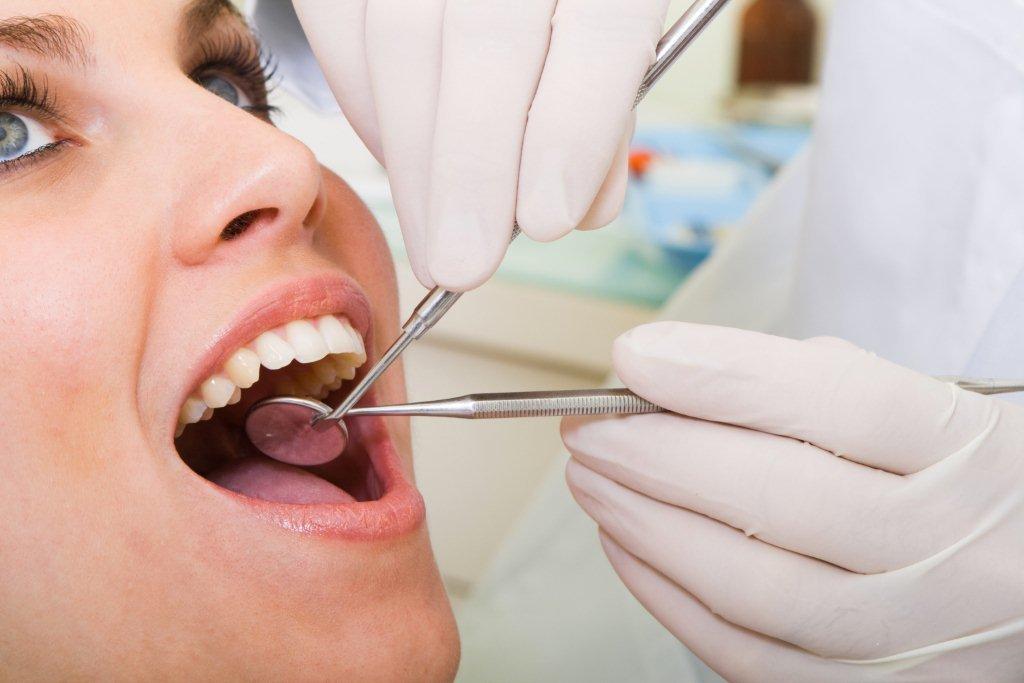 تنظيف الاسنان الدوري قد يساعد على ابقاء الرئتين نظيفتين ايضا !