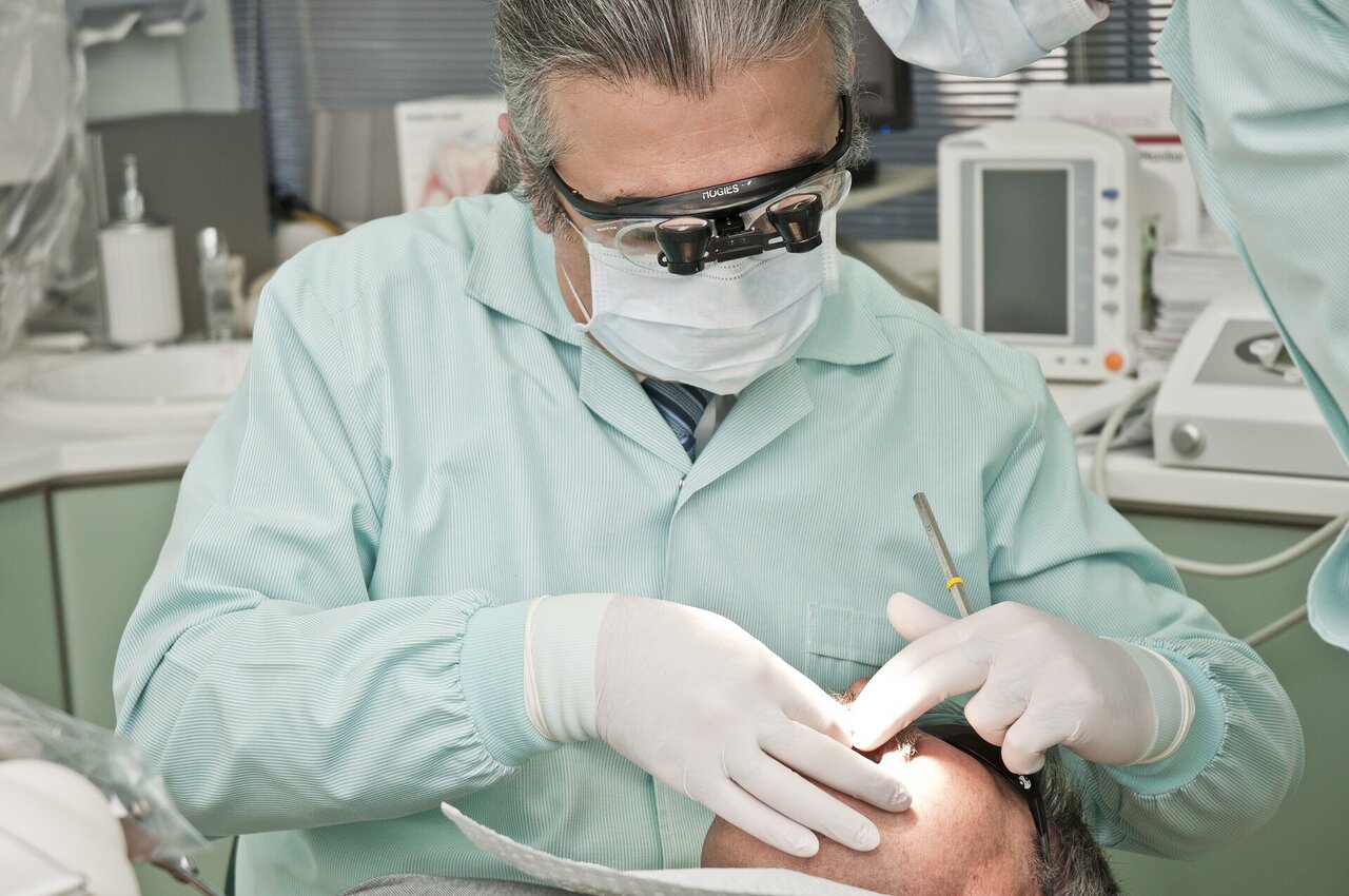 هل من الآمن زيارة طبيب الأسنان في ظل جائحة كورونا؟