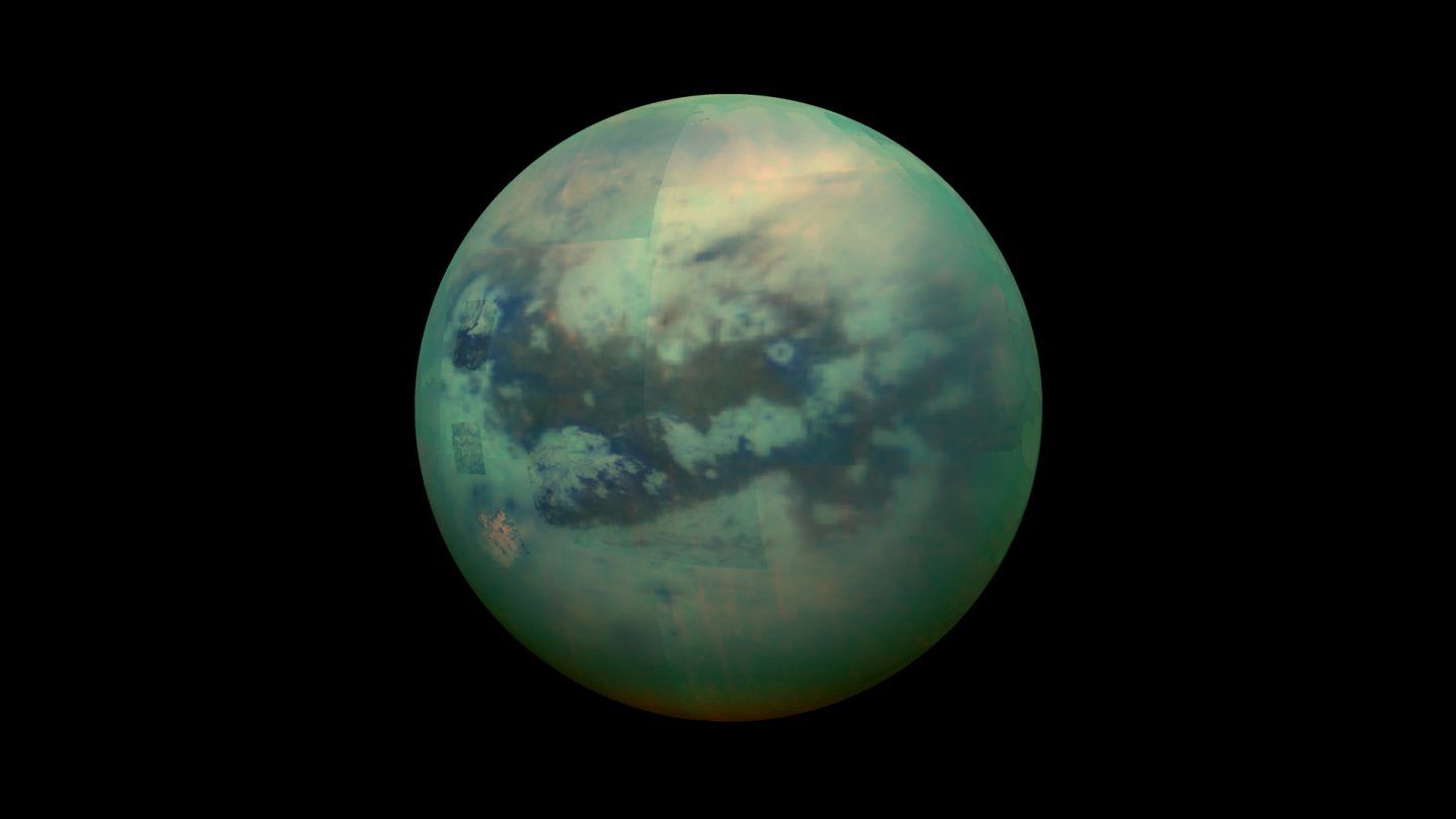 ناسا: غلاف تيتان الجوي مشابه لغلاف الأرض