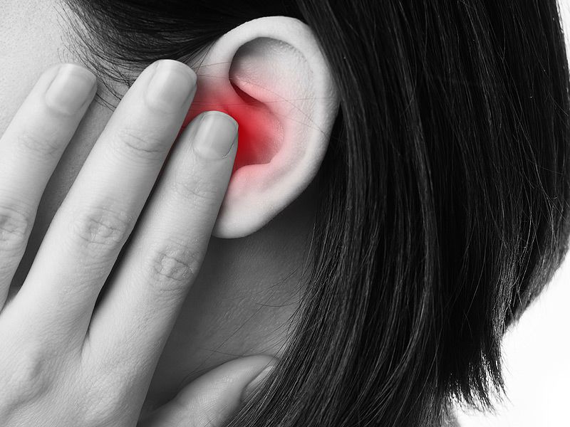 التهاب الأذن الخارجية Otitis externa: الأسباب والأعراض والتشخيص والعلاج