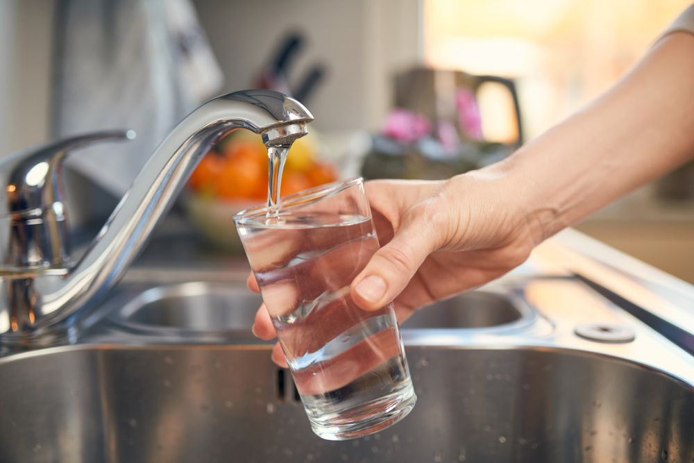 الليثيوم في مياه الشرب عامل خطر محتمل للإصابة بالتوحد